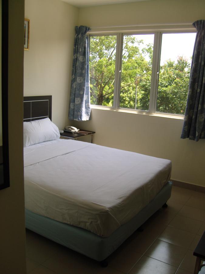 Hotel Orient Johor Bahru Dış mekan fotoğraf
