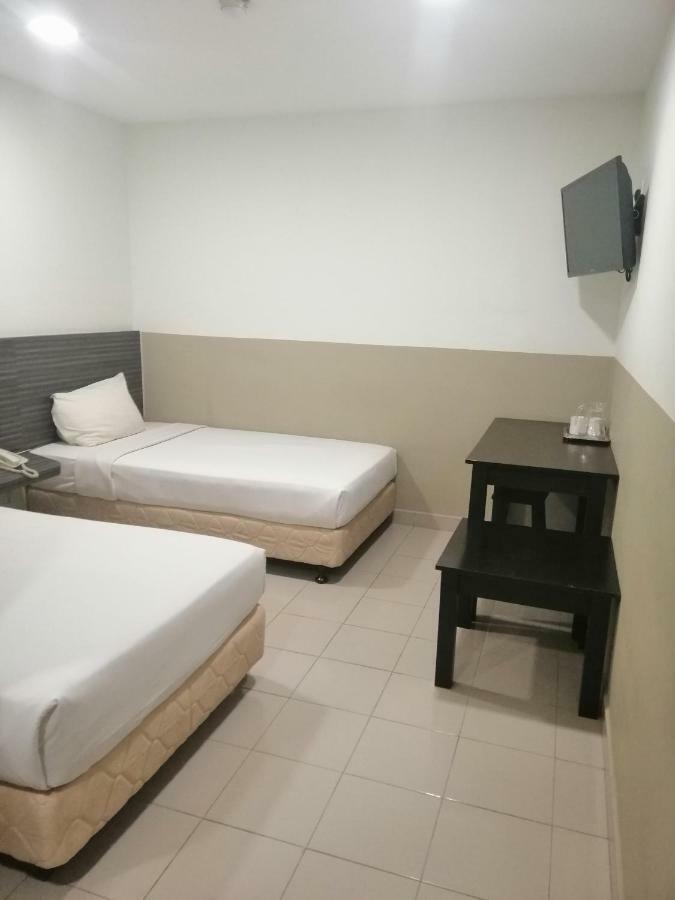 Hotel Orient Johor Bahru Dış mekan fotoğraf