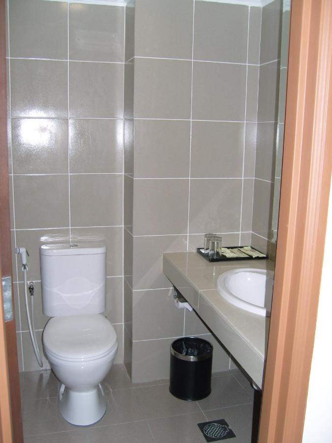 Hotel Orient Johor Bahru Dış mekan fotoğraf